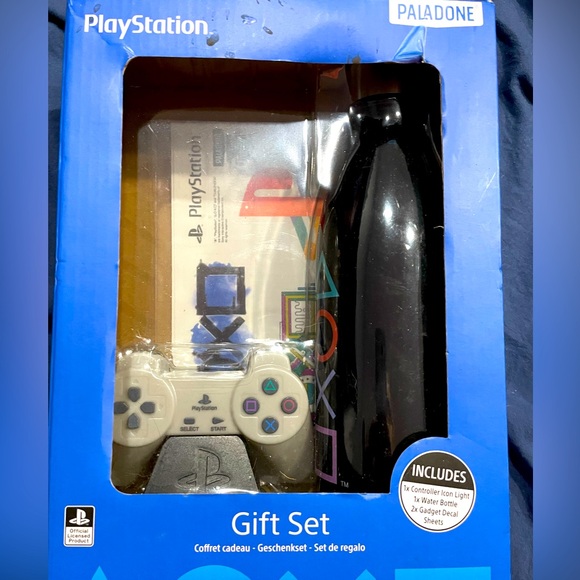💙 HOST PICK 💙- Perfect gamer gift set - Picture 1 of 4